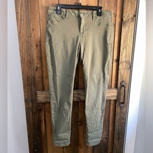 Maurices Green Jeggings